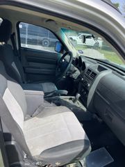 2007 Dodge Nitro SXT - Interior Front Seat Image